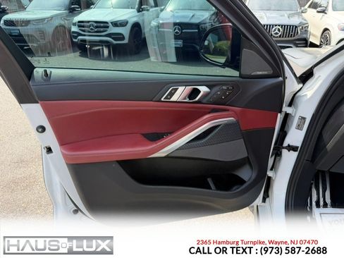 Used 2020 BMW X6 M50i w/ Executive Package AWD/4WD image 11