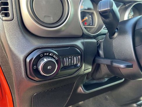 Used 2019 Jeep Wrangler Unlimited Sport S image 14