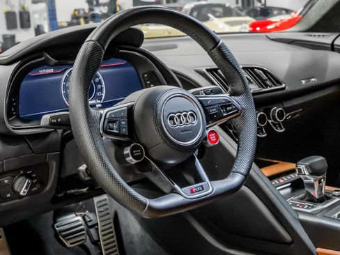 Used 2023 Audi R8 V10 performance image 12