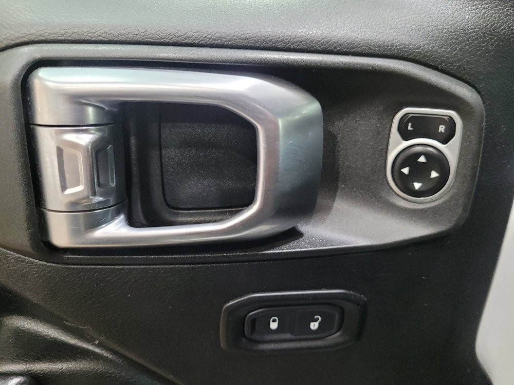 Used 2018 Jeep Wrangler Unlimited Sport S AWD/4WD image 27