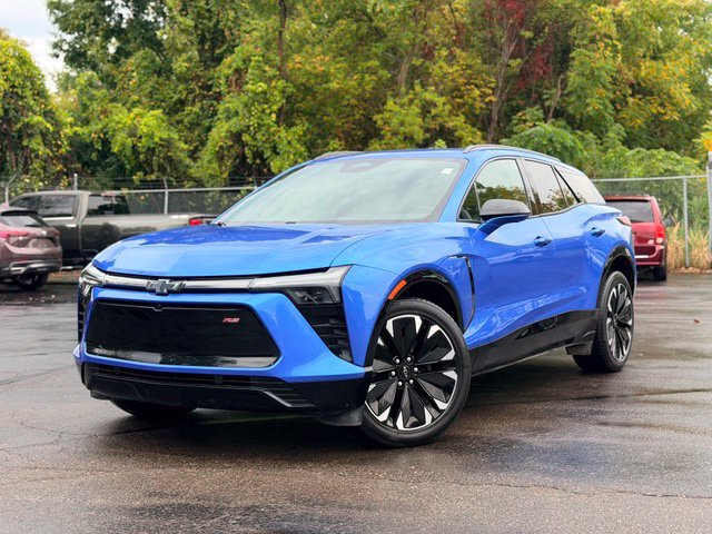 Used 2024 Chevrolet Blazer EV RS AWD/4WD image 2