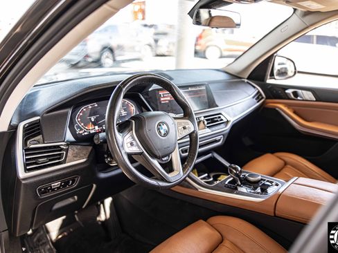 Used 2021 BMW X7 xDrive40i w/ Luxury Seating Package image 22