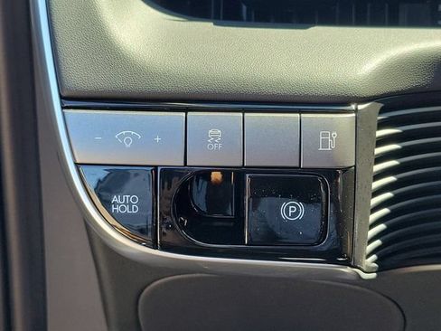 New 2027 Hyundai Ioniq 5 SE RWD image 17