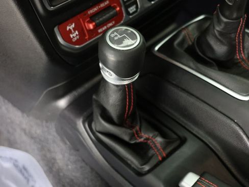 Used 2021 Jeep Wrangler Rubicon AWD/4WD image 18