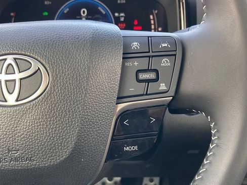 Used 2026 Toyota Camry SE w/ Multimedia Upgrade Package AWD/4WD image 16