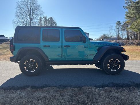 Used 2024 Jeep Wrangler Unlimited Rubicon 4xe w/ Convenience Group image 4