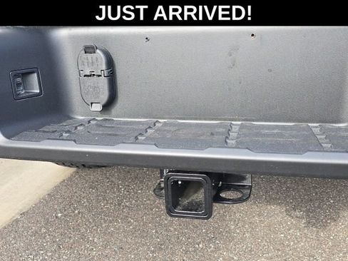 Used 2026 Nissan Frontier SV w/ Tow Package AWD/4WD image 7