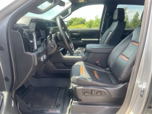 Used 2023 GMC Sierra 1500 AT4 w/ AT4 Premium Package AWD/4WD image 15