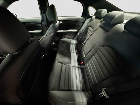 Used 2024 Kia Forte GT-Line w/ GT-Line Premium Package FWD image 24