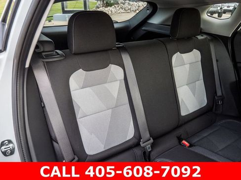 Used 2026 Chevrolet Trax LS w/ Driver Confidence Package FWD image 33