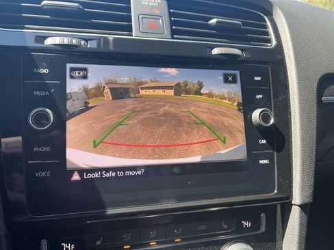 Used 2021 Volkswagen GTI Autobahn FWD image 20