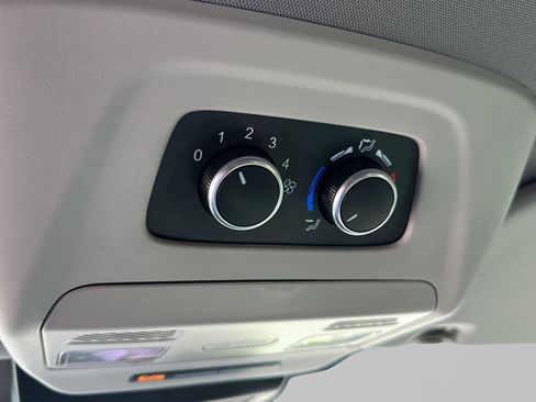 Used 2023 Ford Transit 150 Low Roof AWD image 12