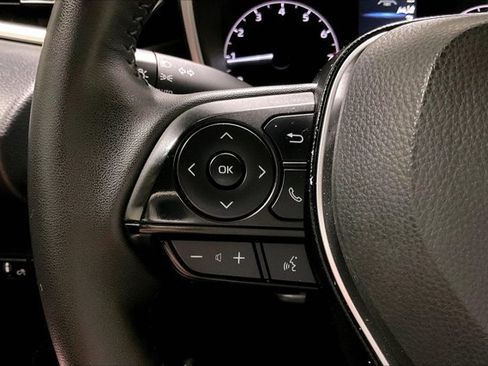 Used 2025 Toyota Corolla SE FWD image 18