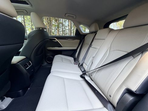 Used 2019 Lexus RX 350 AWD w/ Navigation Package image 14