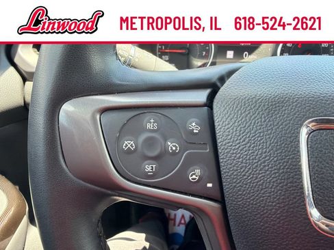 Used 2023 GMC Acadia AT4 w/ Preferred Package AWD/4WD image 14