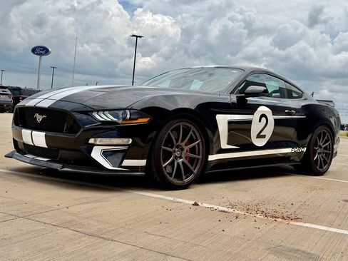 Used 2022 Ford Mustang GT Premium w/ GT Performance Package RWD image 8