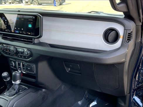 Certified 2025 Jeep Wrangler Sport S image 16