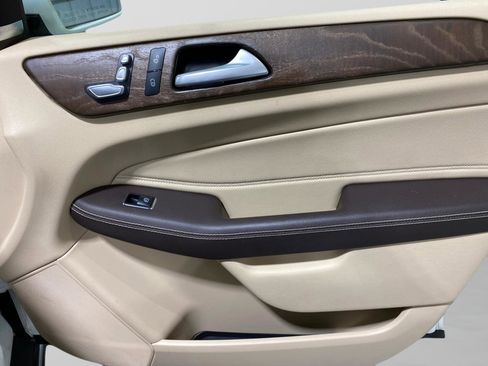 Used 2018 Mercedes-Benz GLE 350 4MATIC image 23