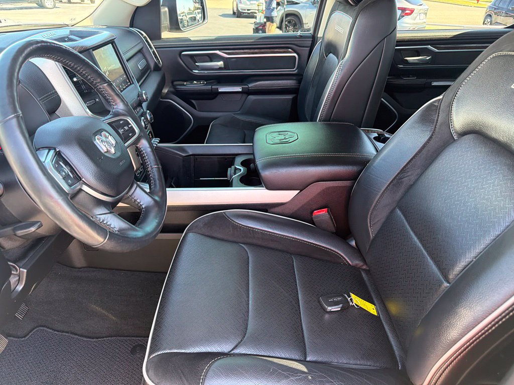 Used 2020 RAM 1500 Laramie AWD/4WD image 25
