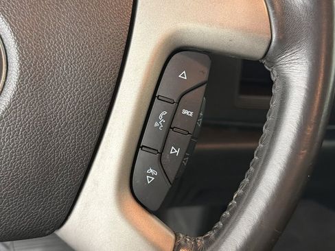 Used 2014 Chevrolet Silverado 2500 LT w/ Interior Plus Package image 24