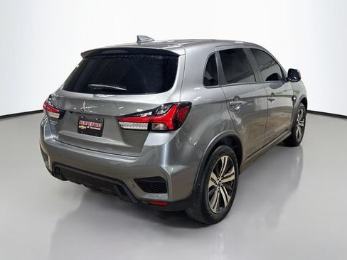 Used 2020 Mitsubishi Outlander Sport ES FWD image 6
