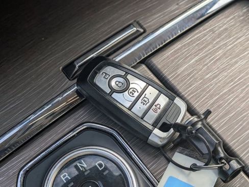 Used 2023 Ford Expedition Max Limited image 40