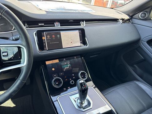Used 2023 Land Rover Range Rover Evoque S AWD/4WD image 29