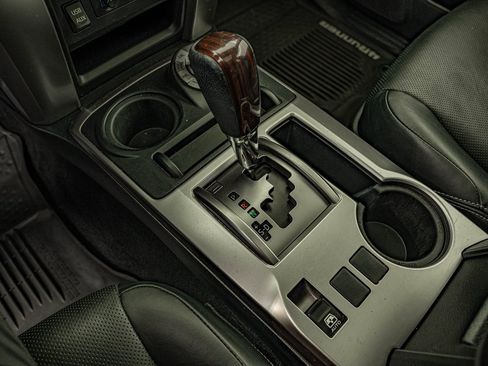 Used 2019 Toyota 4Runner Limited image 27