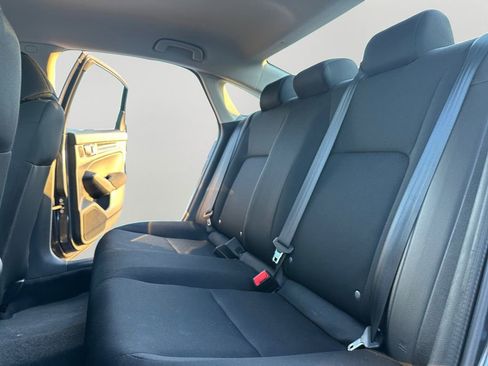 Used 2023 Honda Civic LX image 25