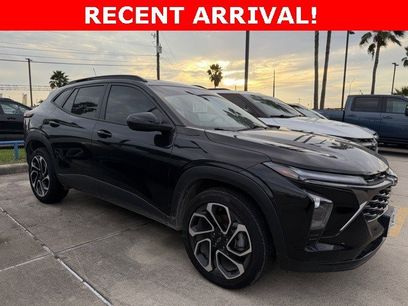 Certified 2025 Chevrolet Trax RS w/ Sunroof Package