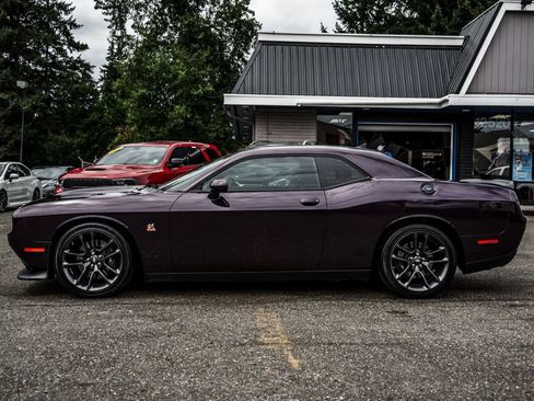 Used 2022 Dodge Challenger R/T Scat Pack RWD image 21