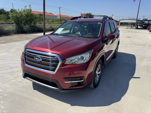 Used 2019 Subaru Ascent Premium AWD/4WD image 1