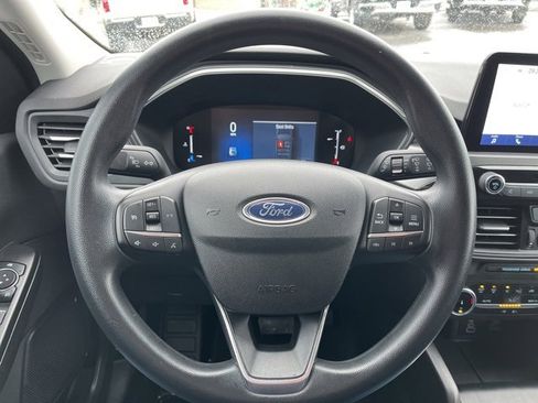 Used 2025 Ford Escape Active image 32