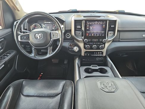 Used 2019 RAM 1500 Laramie AWD/4WD image 16