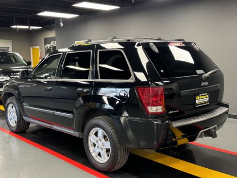 Used 2007 Jeep Grand Cherokee Laredo image 4