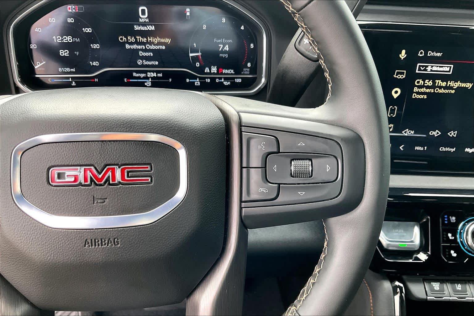 Used 2025 GMC Sierra 2500 AT4 AWD/4WD image 24