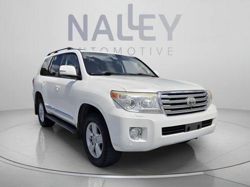 Used 2013 Toyota Land Cruiser AWD/4WD image 7