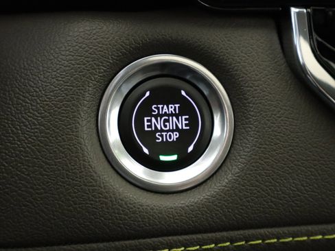 Used 2023 Chevrolet Colorado ZR2 w/ Desert Boss Special Edition image 30