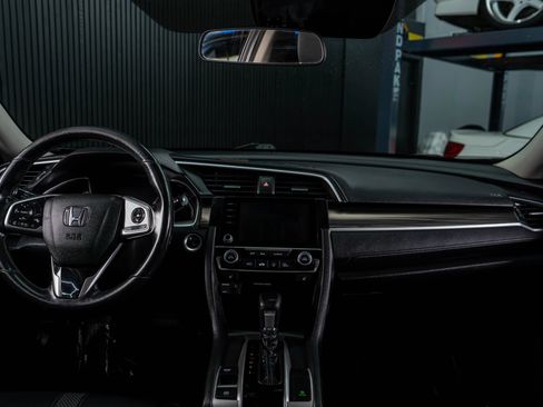 Used 2019 Honda Civic EX image 24
