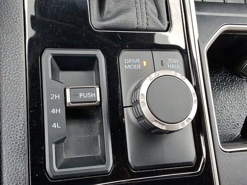 Used 2025 Toyota Tundra SR5 AWD/4WD image 22