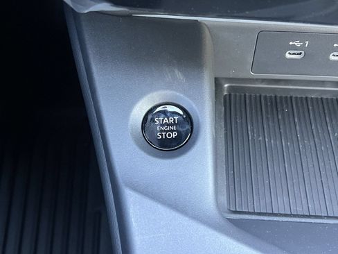 New 2026 Nissan Sentra SV w/ SV Convenience Package FWD image 6