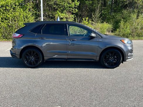 Certified 2020 Ford Edge ST-Line w/ Cold Weather Package image 3