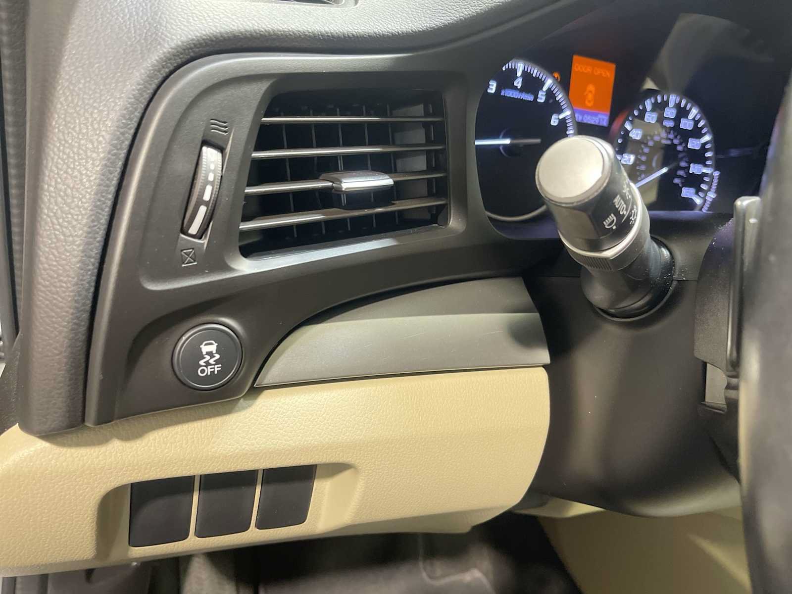 Used 2018 Acura ILX FWD image 24