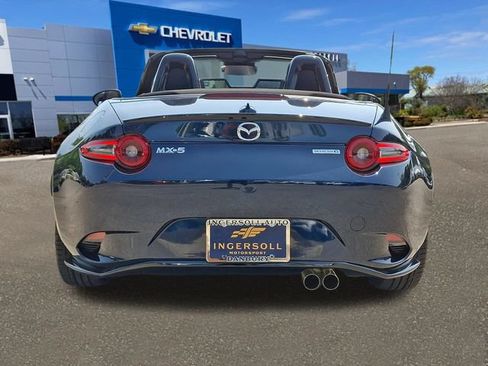 Used 2025 MAZDA MX-5 Miata Club w/ Appearance Package RWD image 25