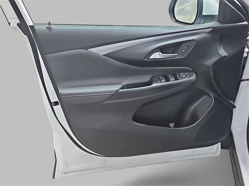 Certified 2024 Buick Envista Preferred w/ Convenience I Package image 27