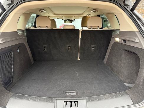 Used 2023 Lincoln Corsair FWD w/ Equipment Group 101A image 18