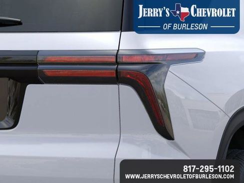 New 2026 Chevrolet Traverse LT w/ Driver Confidence Package image 14