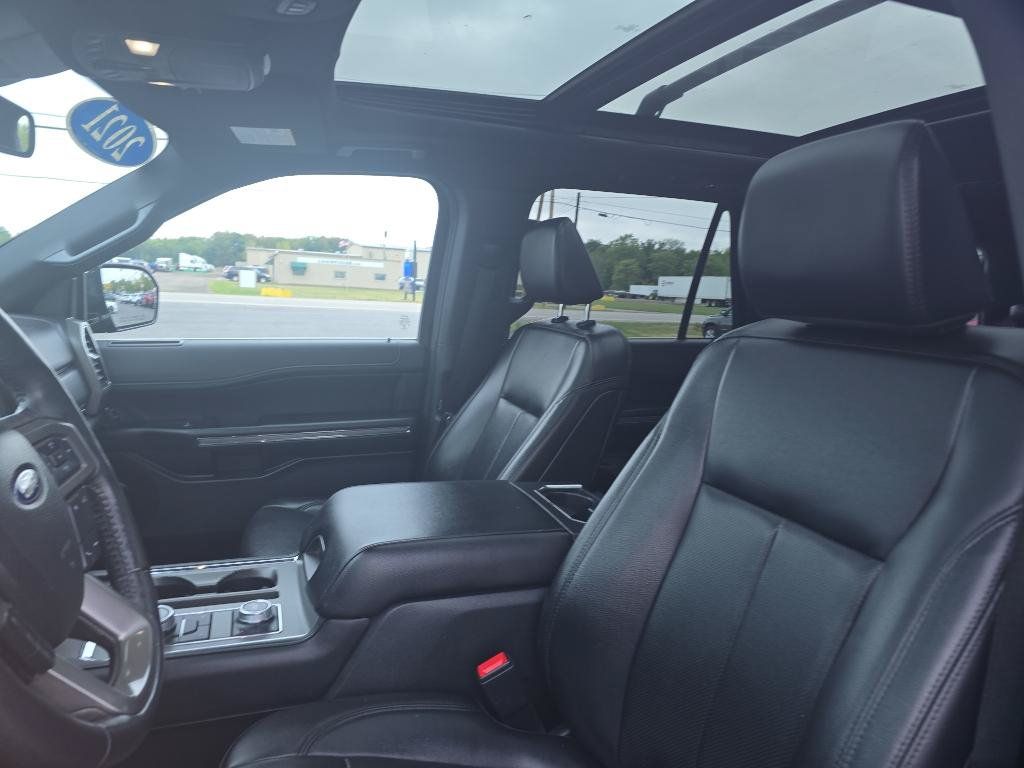 Used 2021 Ford Expedition XLT AWD/4WD image 15