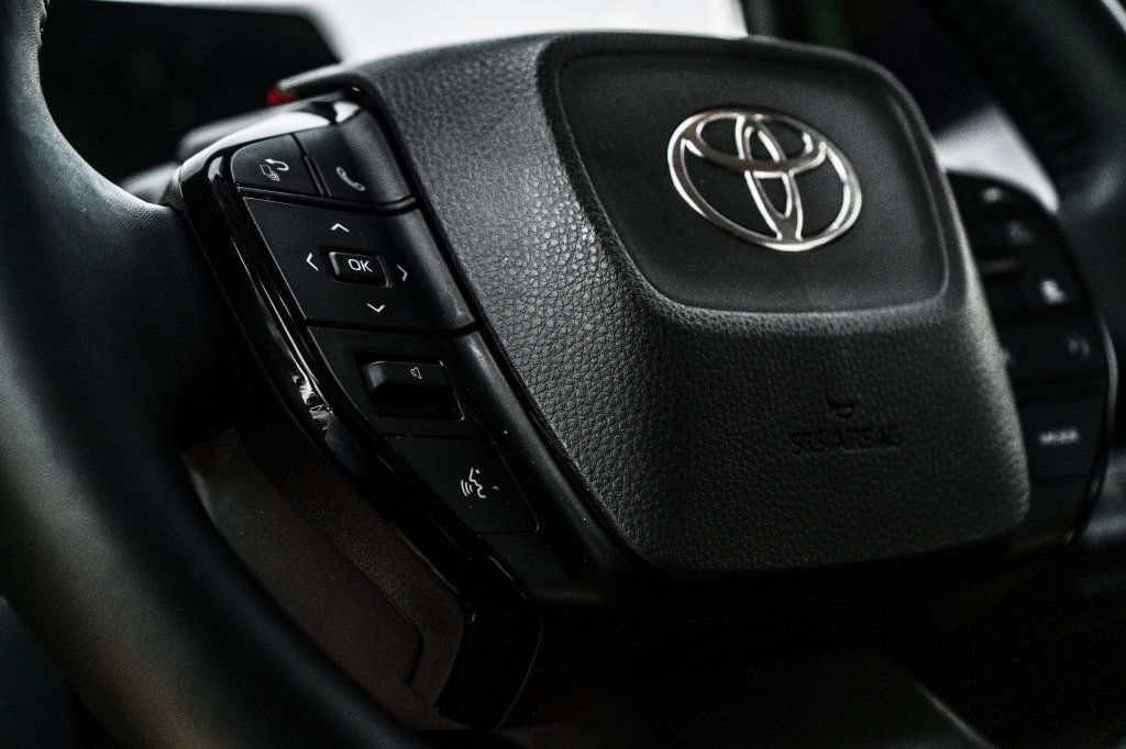 Used 2024 Toyota Prius Limited w/ Limited Premium Package AWD/4WD image 23
