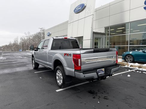 Certified 2021 Ford F250 Platinum w/ FX4 Off-Road Package image 8